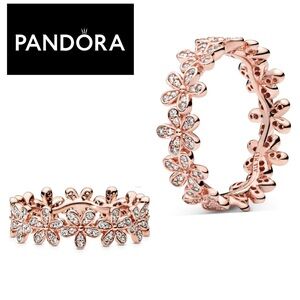 NWOT - Pandora Rose Gold Dazzling Daisy Ring Size 7